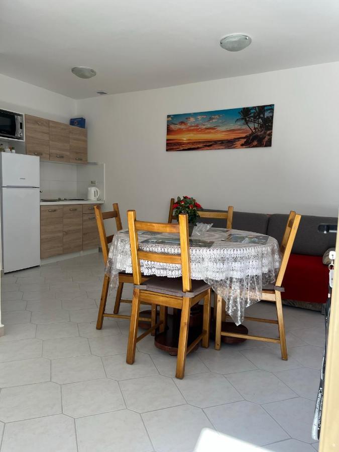 Ferguson Apartment Jadranovo