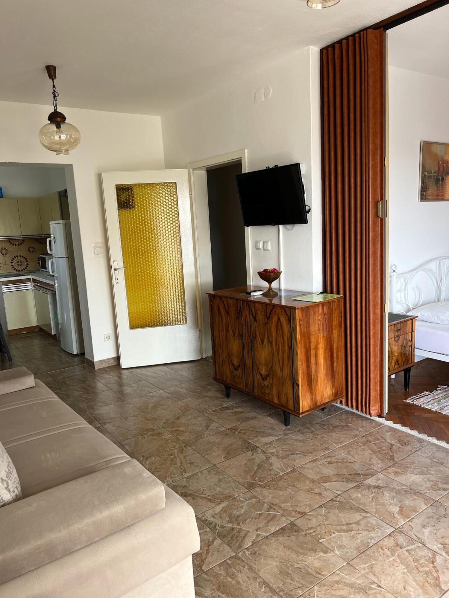 Apartment Ferguson Jadranovo