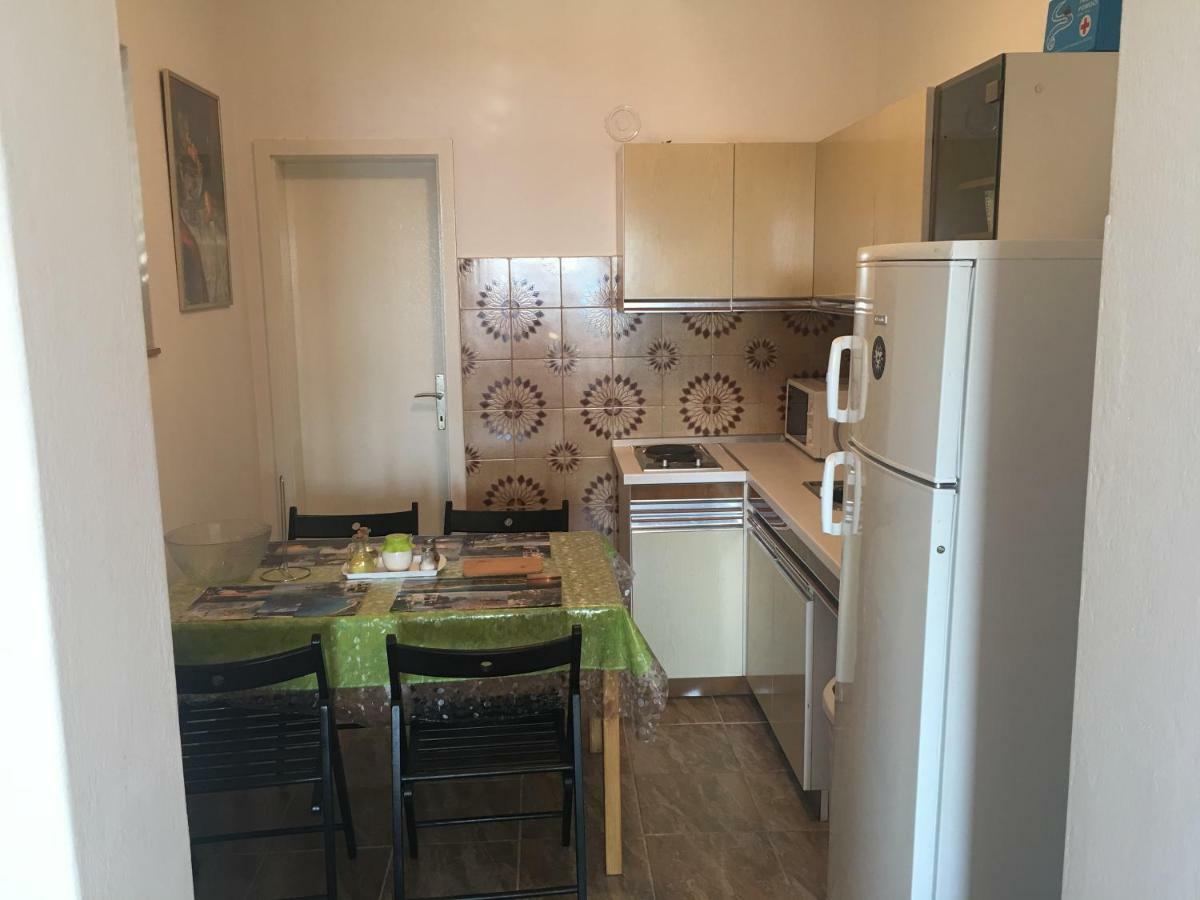 Ferguson Apartment *